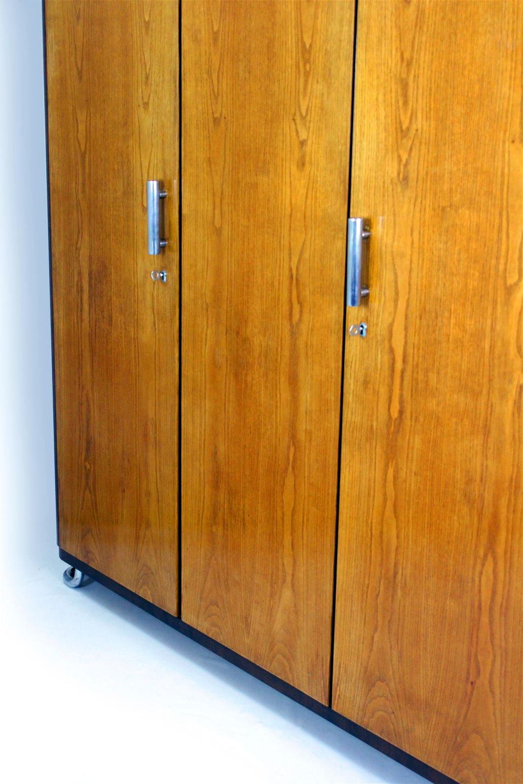 Bauhaus Chromed Tubular Steel Wardrobe By Hynek Gottwald, 1930s photo for sale
