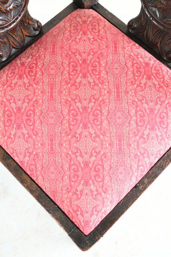 Antique Carved Oak Corner Chair photo 295.0