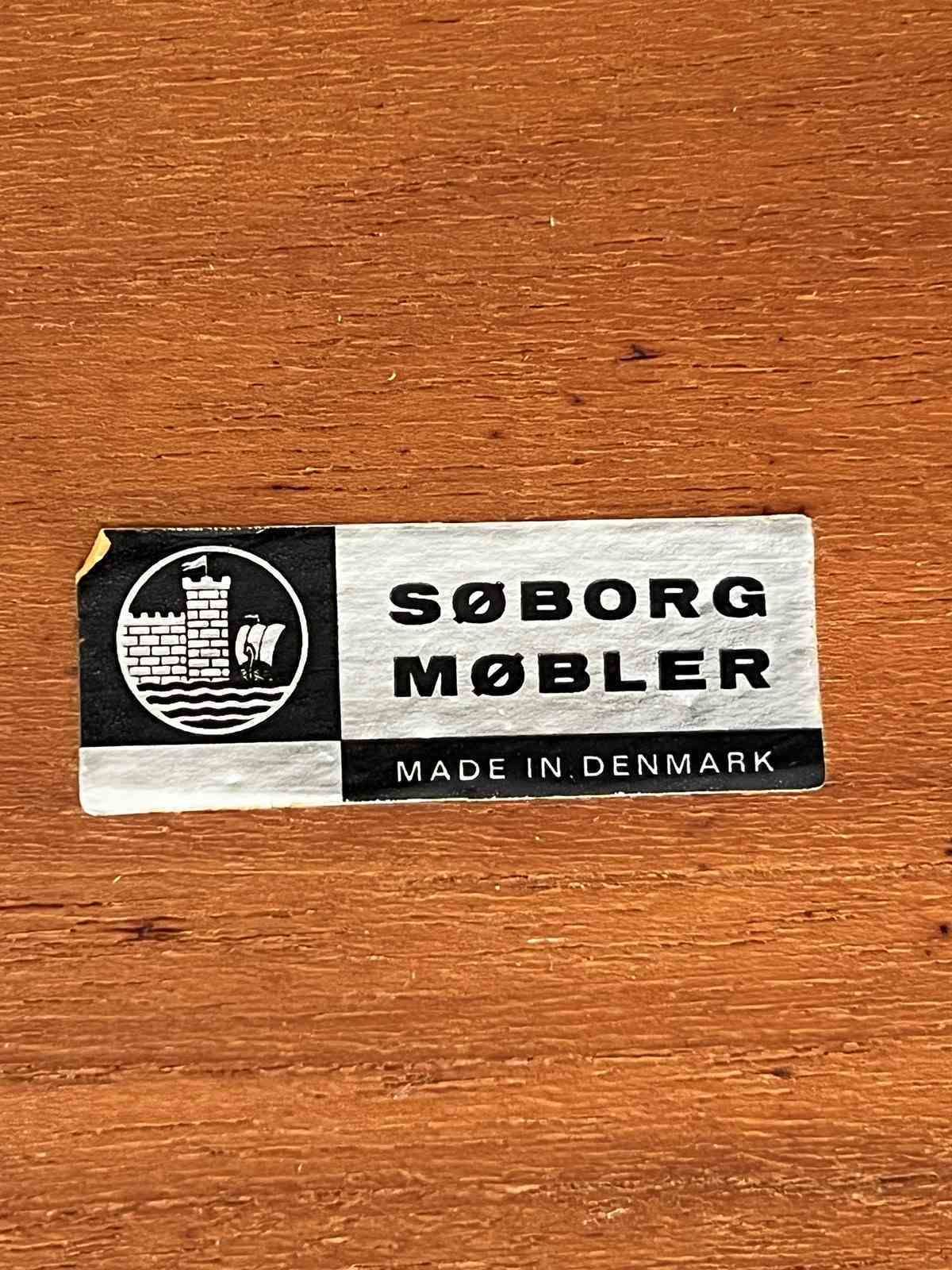 Danish Mcm Tray Top Drinks Trolley By Edvard Kindt Larsen For Soborg Mobler photo for sale