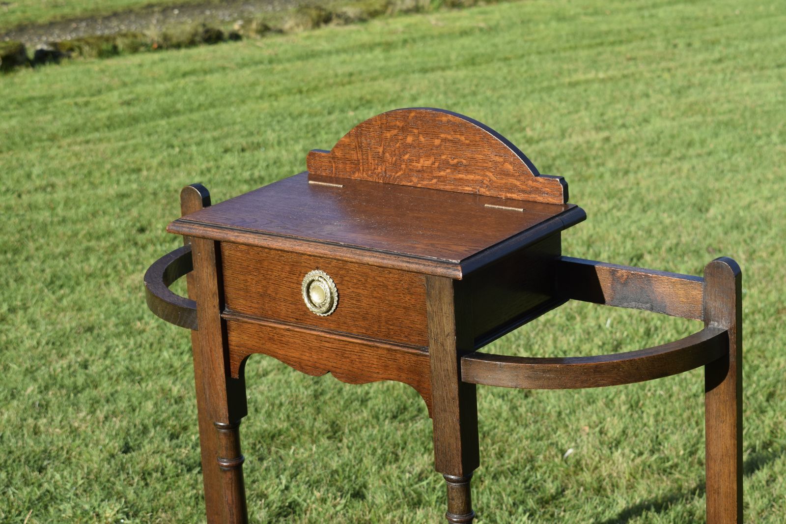 Early 20th Century Oak Hallstand photo vinterior