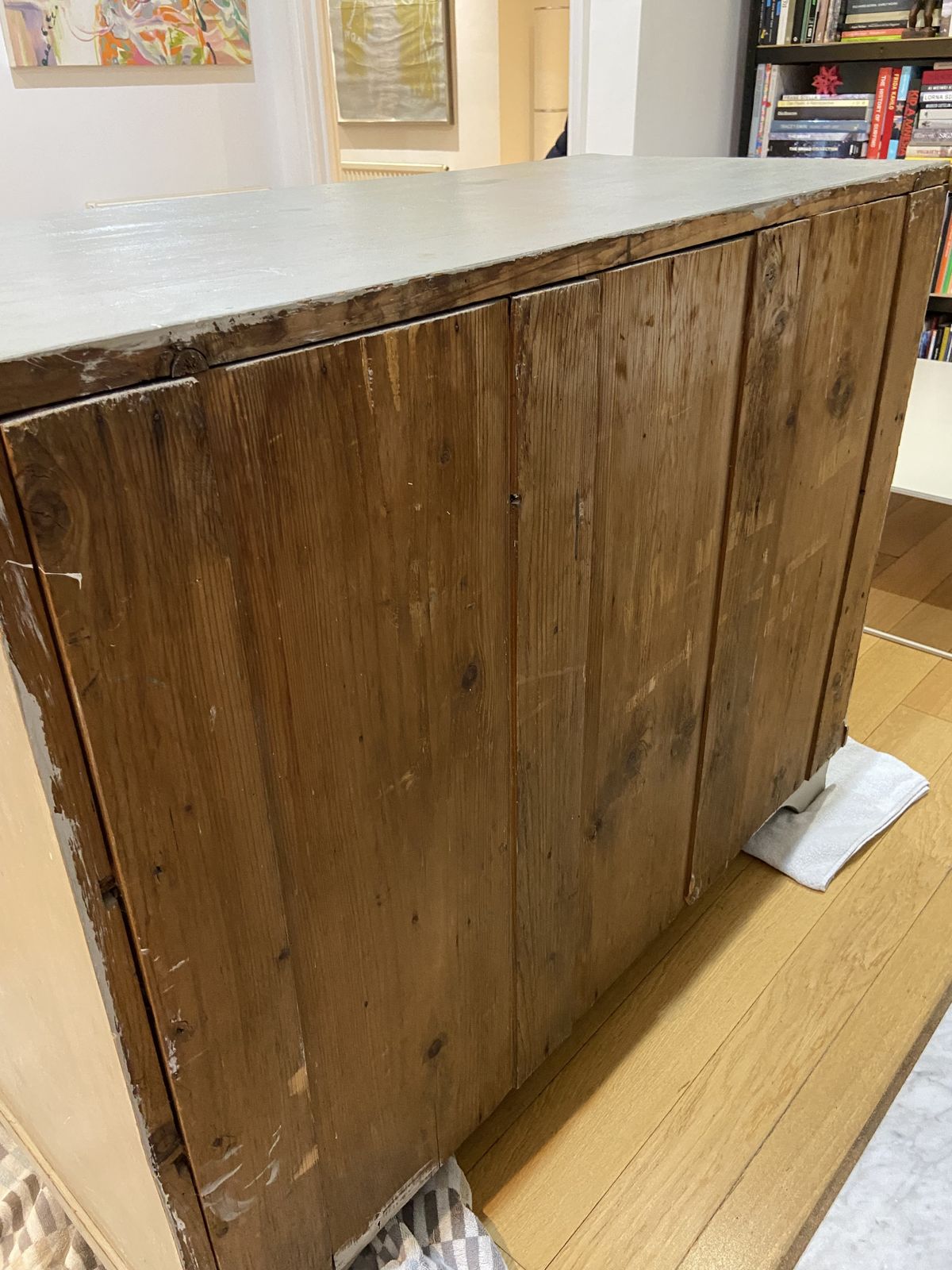 photo vinterior Beautiful Antique Chest Of Drawers