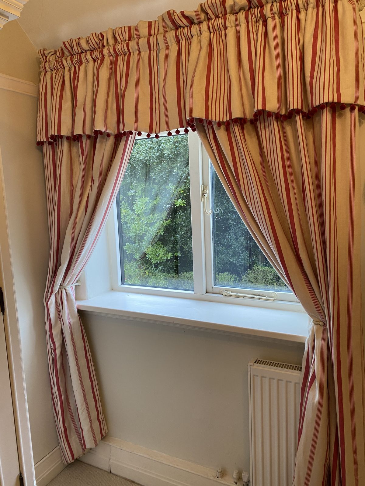 Kate Forman Red Ticking Pocket Rod Curtains And D Shaped  Cream Metal Pole photo for sale