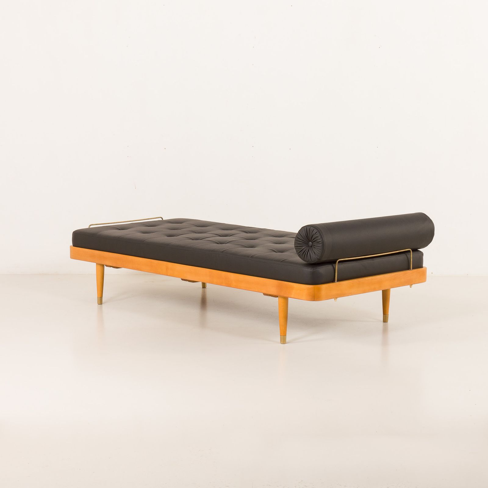 Danish Mid Century Daybed In Black Leather Attr. To Horsens Mobelfabrik, 1960s photo buy