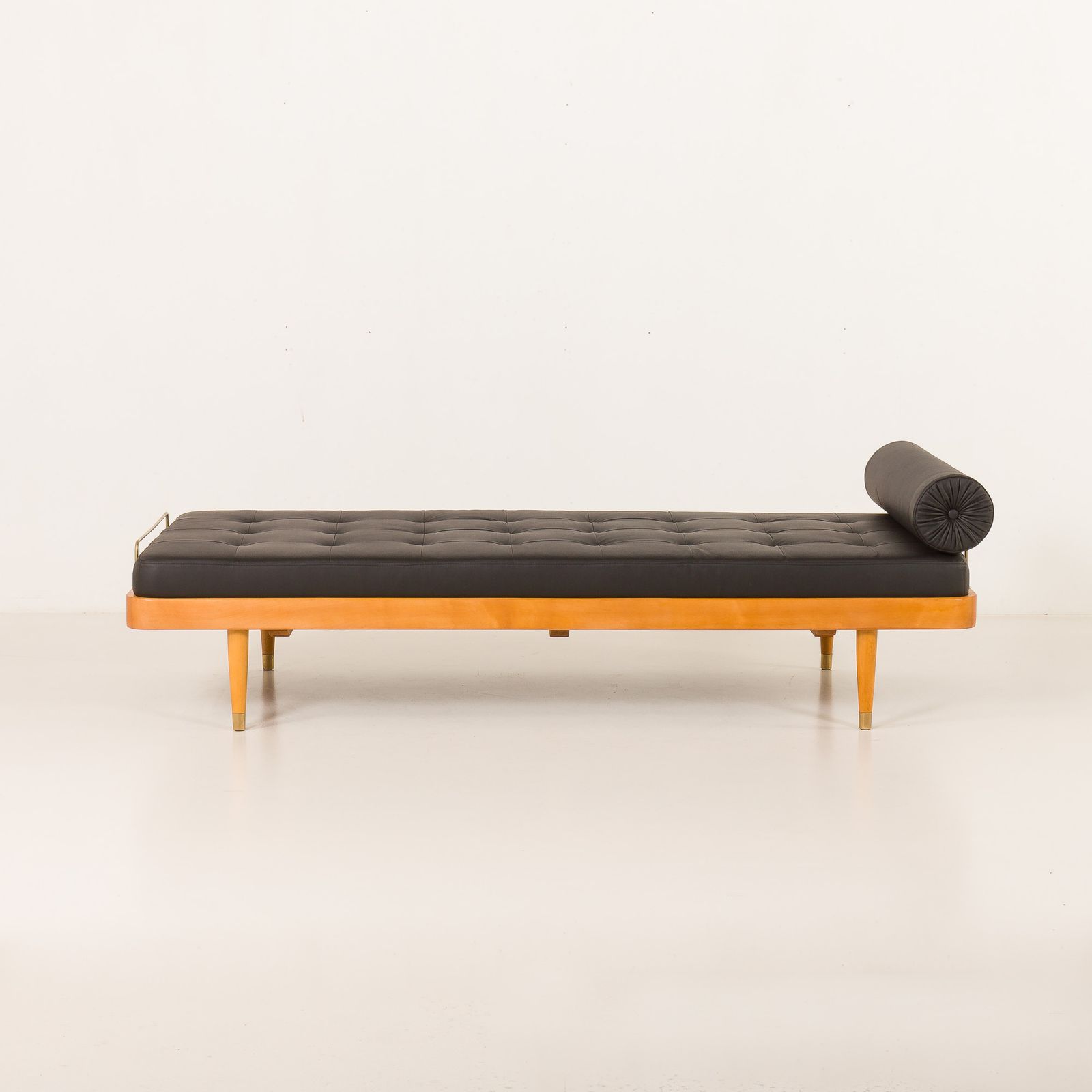 Danish Mid Century Daybed In Black Leather Attr. To Horsens Mobelfabrik, 1960s photo vintage