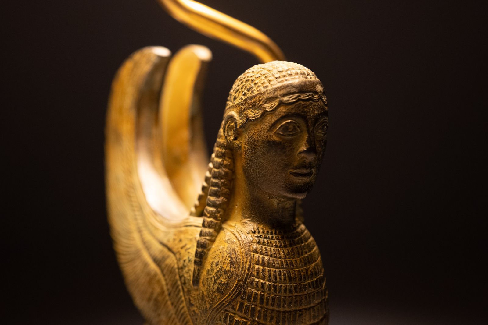 Maison Le Dauphin France, Exceptional Sphinx Table Lamp 1970s photo buy