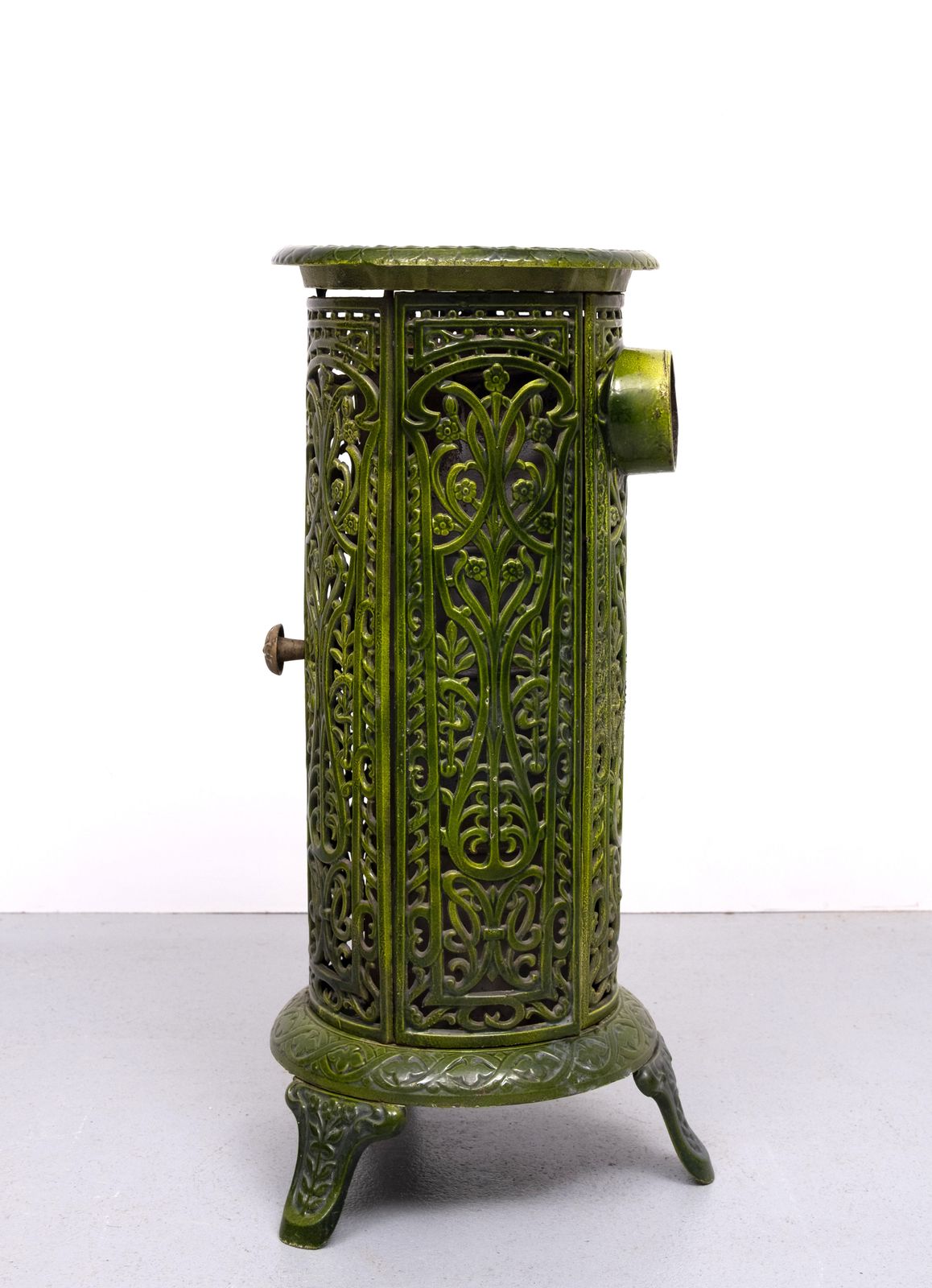 19th Century French Green Enameled Cast Iron Heater Stove photo furniture