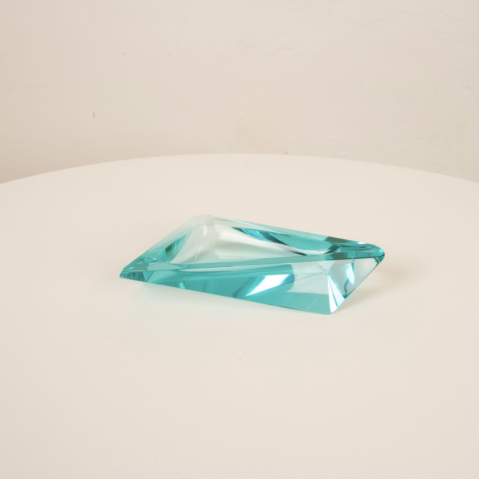 Fontana Arte Italia Style Blue Crystal Ashtray From The 1970s.