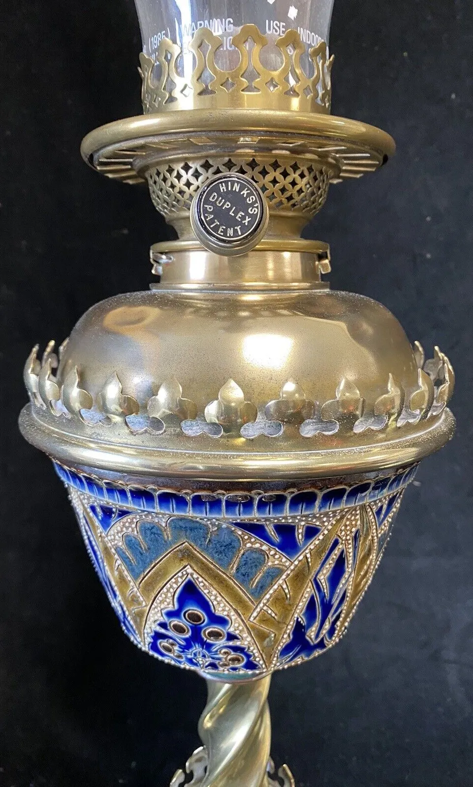 Beautiful Doulton Lambeth Stoneware Oil Lamp By J Hinks & Son photo vinterior