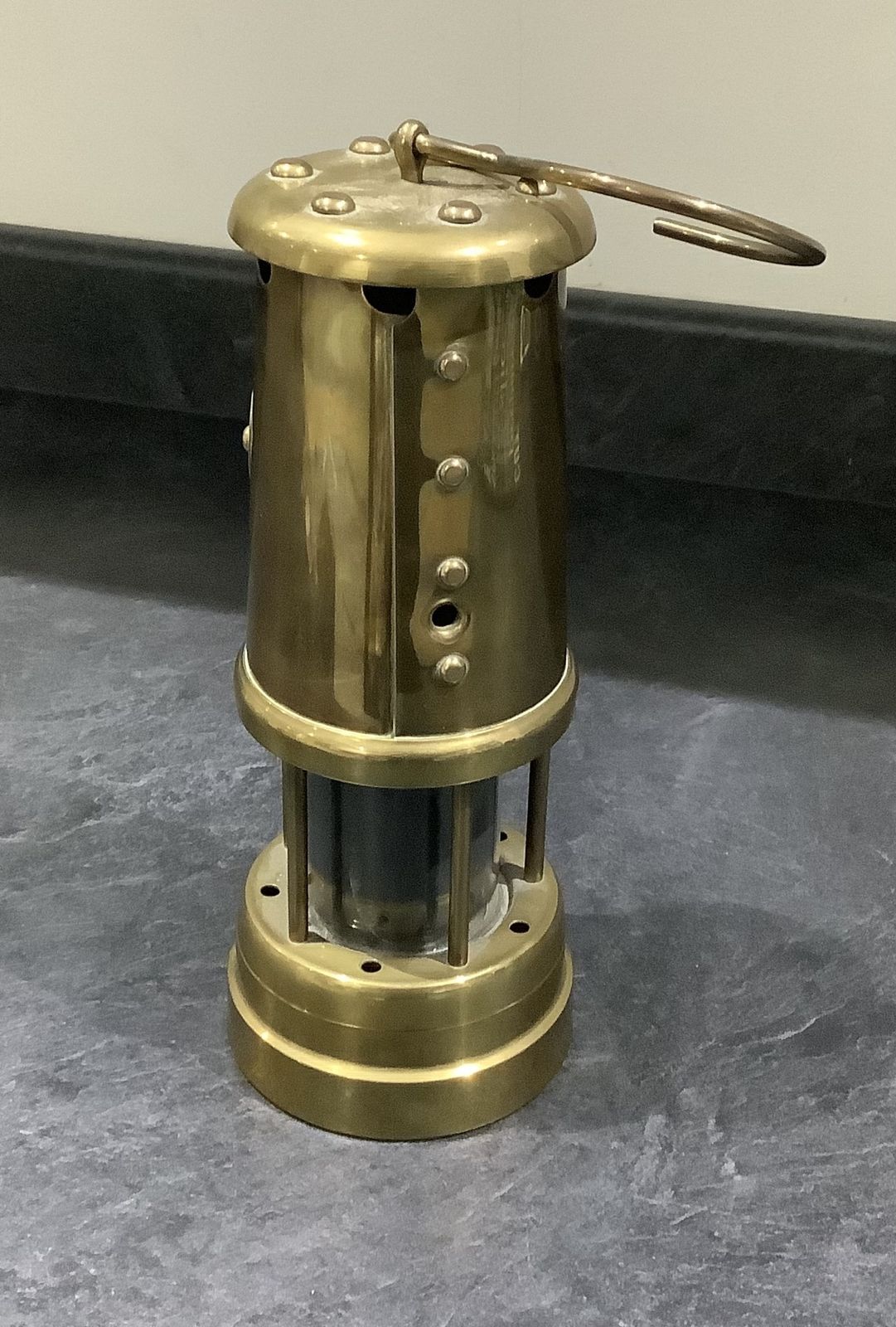 Brass British Coal Mining Company Wales Uk Miners Lamp 9” Free Postage photo Lighting