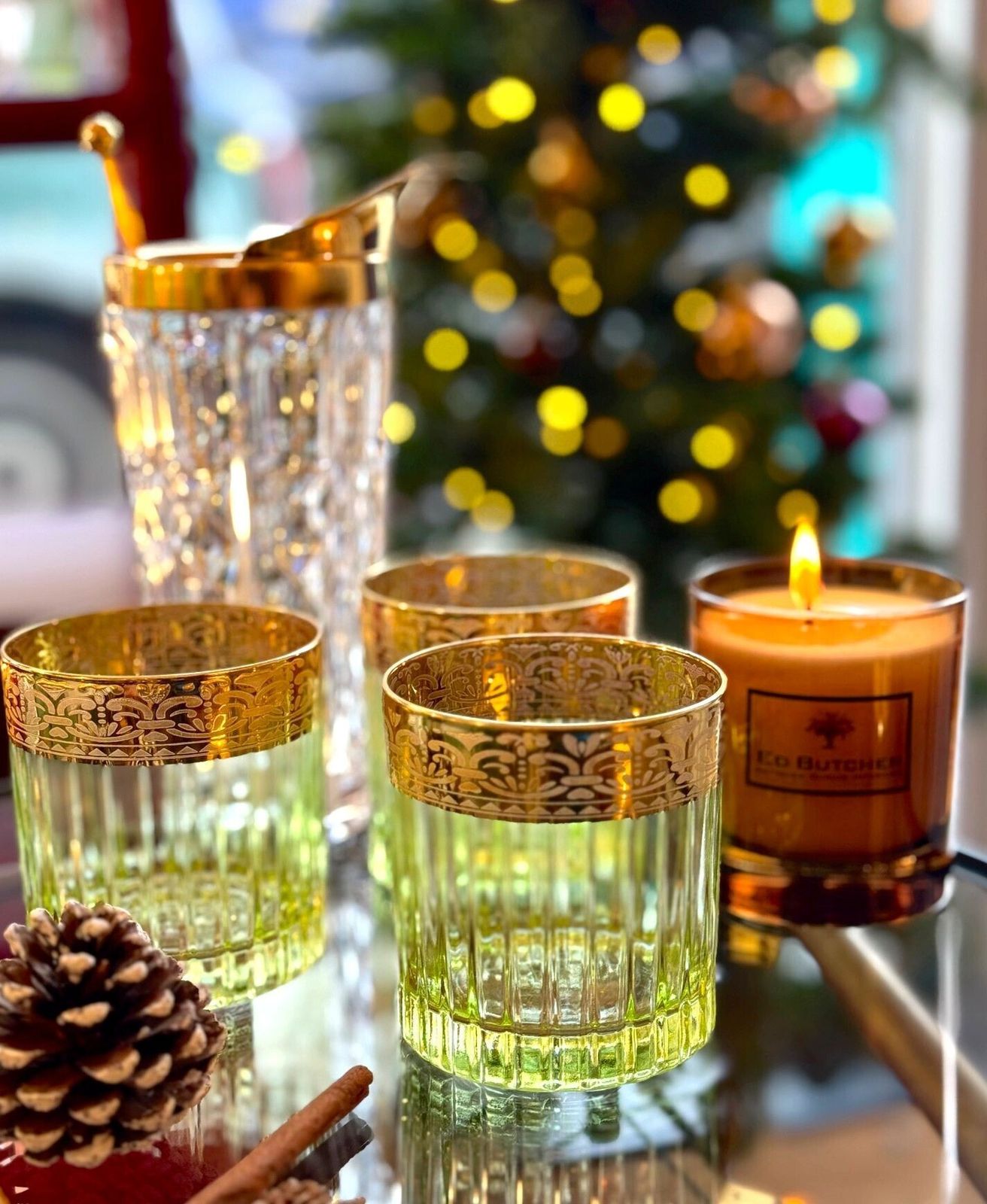 A Set Of Six Italian Artemisia Green Crystal Tumblers With 24 Ct Gold Decoration photo furniture