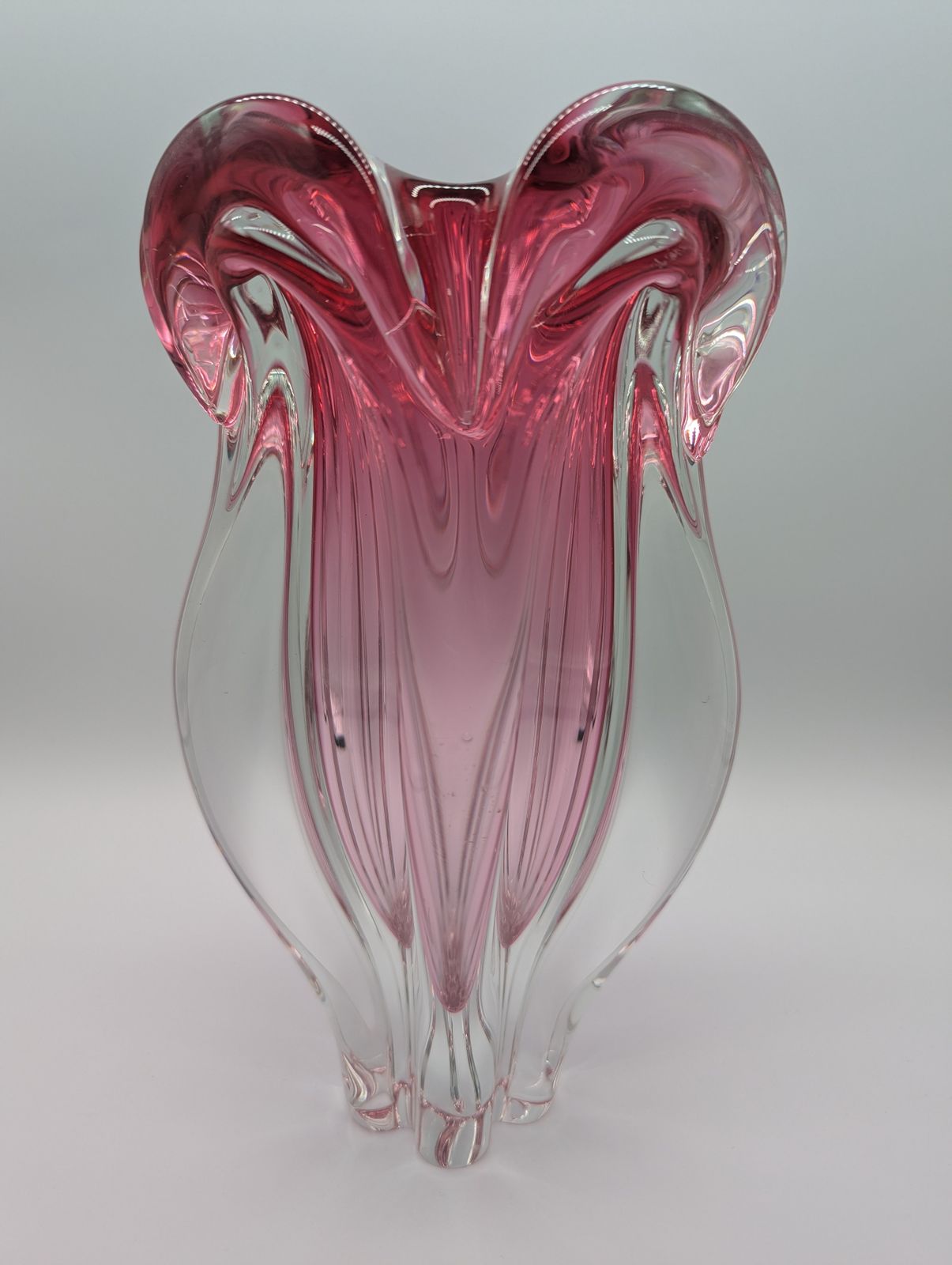 Large Josef Hospodka Pink Sommerso Vase, Chřibská Glassworks, 1960s (27 Cm, 3.6 Kg)