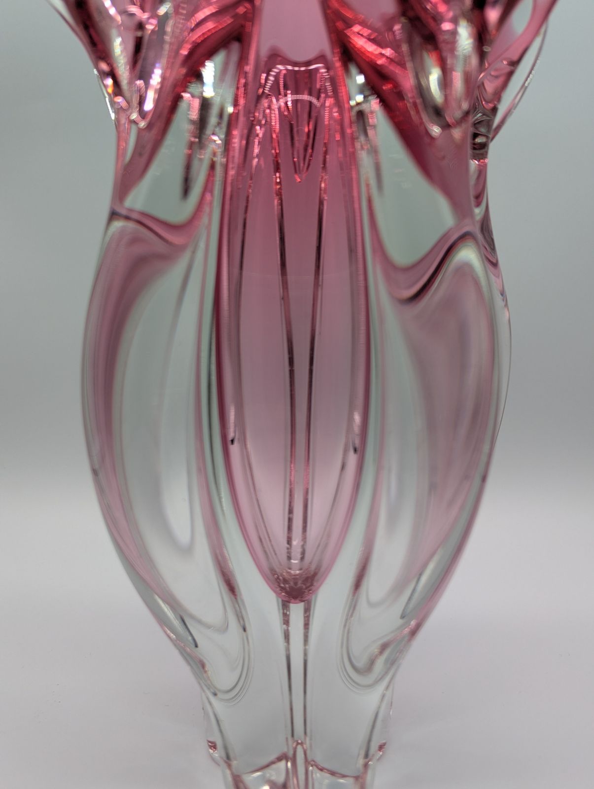 photo vinterior Large Josef Hospodka Pink Sommerso Vase, Chřibská Glassworks, 1960s (27 Cm, 3.6 Kg)