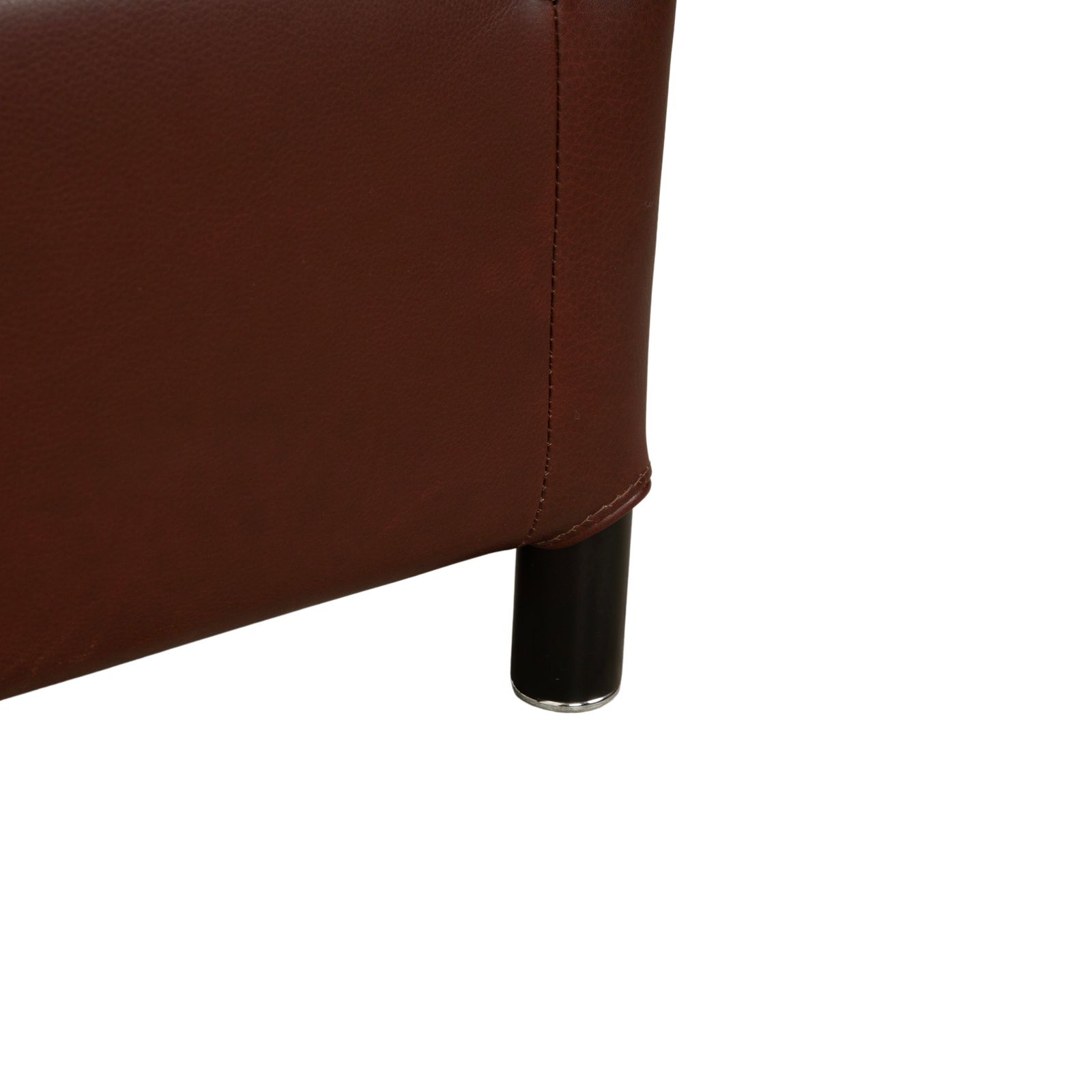 Fauteuil Wittmann Aura XL en cuir brun rouge photo vinterior