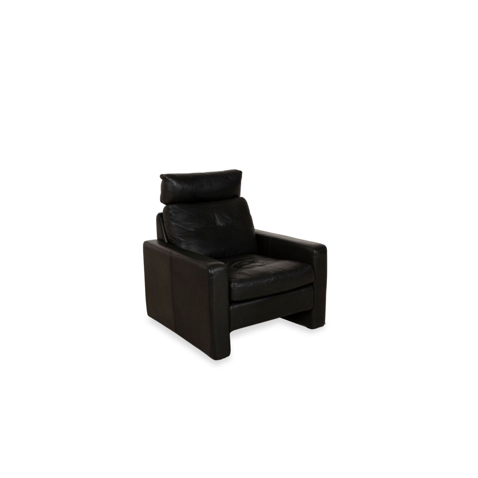 photo furniture Cor Conseta Leather Armchair Black Manual Function