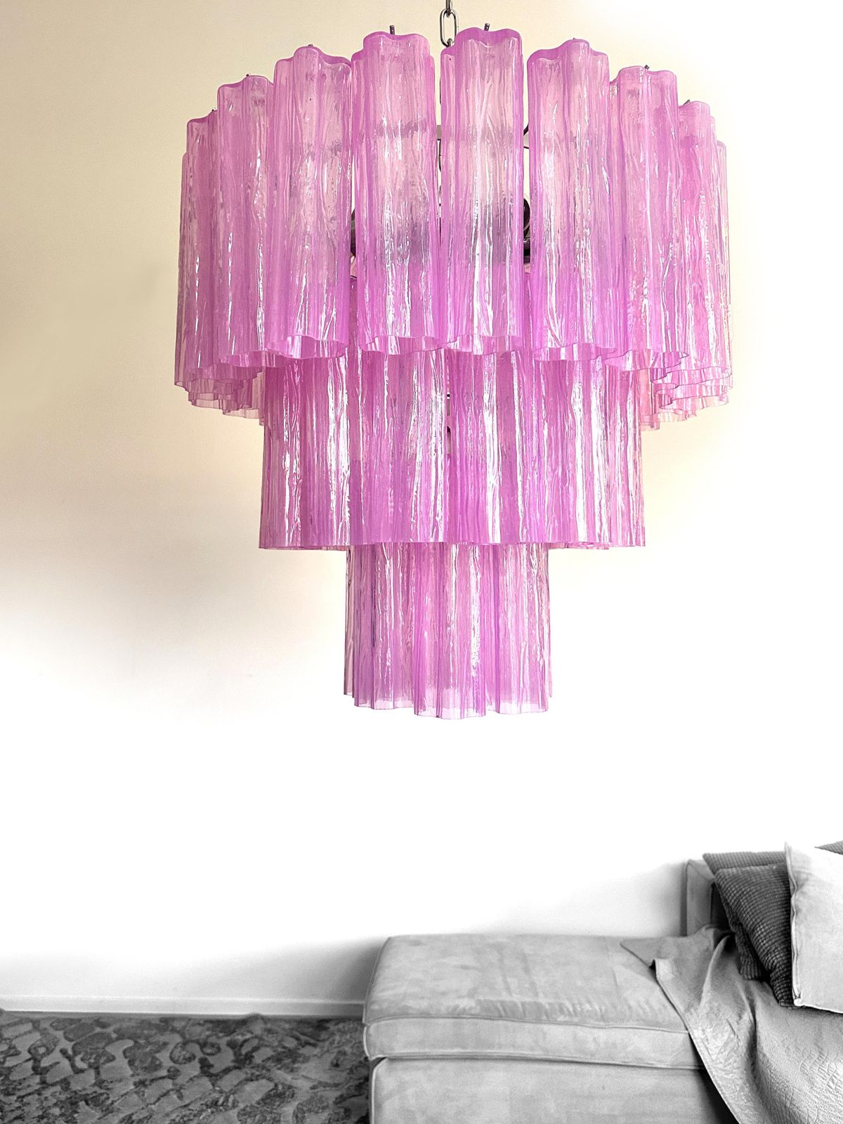 Contemporary Scenographic Fuxsia “Tronchi” Murano Glass Chandelier In Venini Style photo furniture