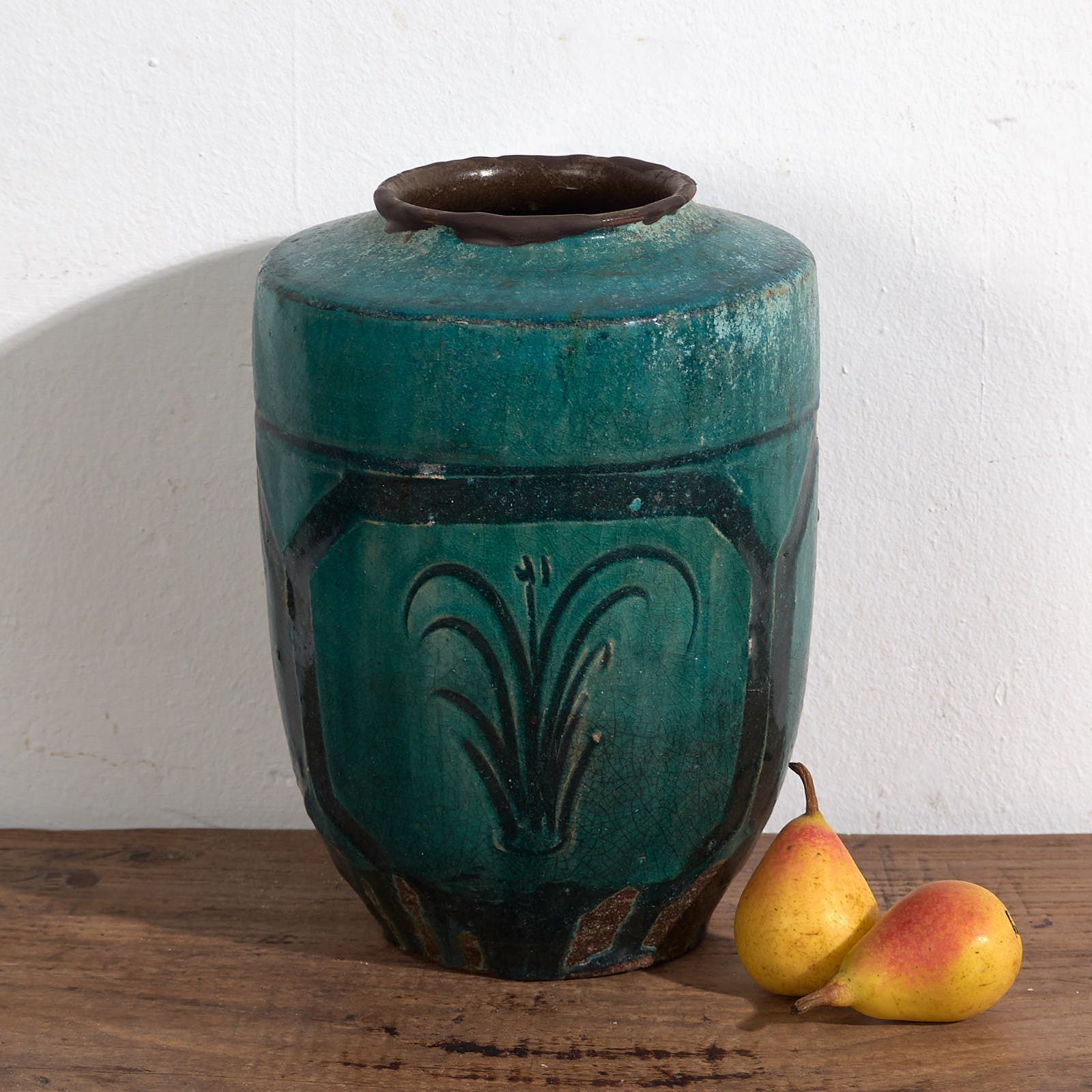 Antique Emerald Green Enameled Vase (C.1820) #12