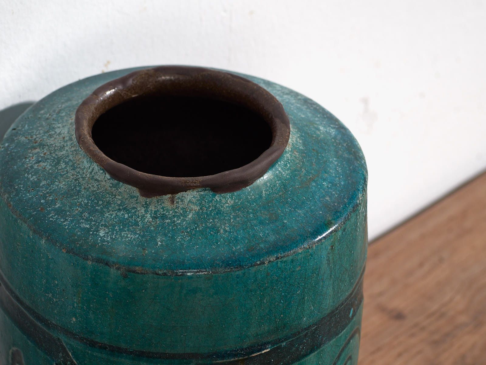 Antique Emerald Green Enameled Vase (C.1820) #12 photo furniture