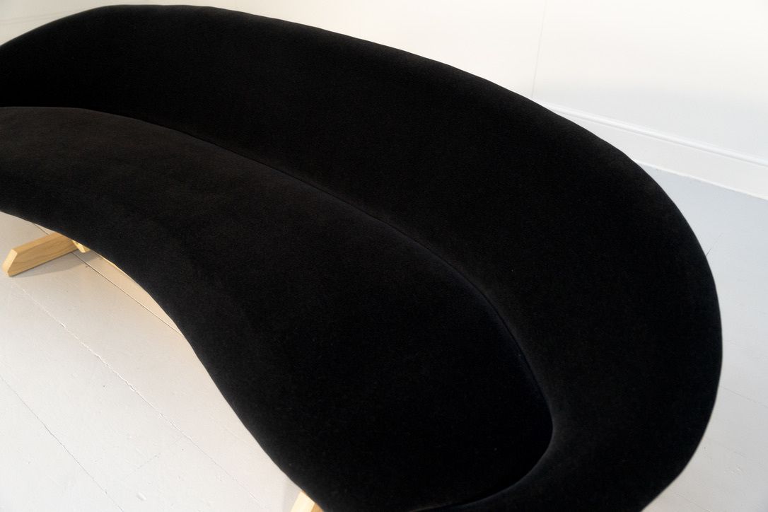 Furniture George Smith Sofa – “Bean” 4 Seat Sofa By Tom Dixon – In Kvadrat “Haakon” Mohair photo