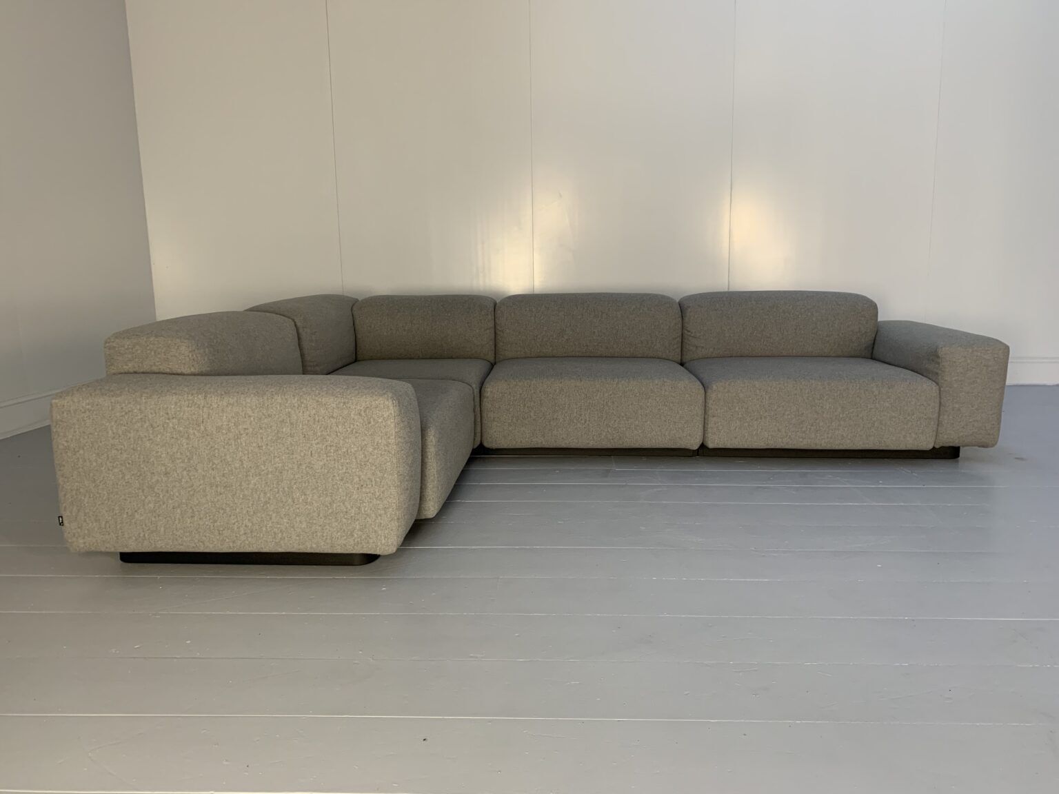 Vitra “Place” L Shape Sofa – In “Cosy” Grey Wool photo Furniture