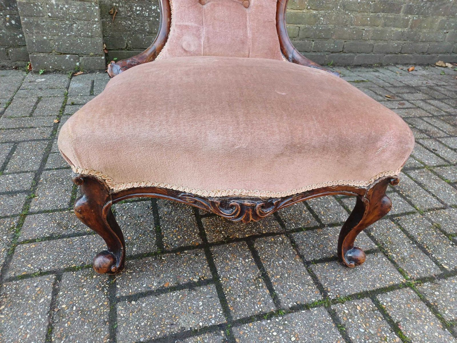 Antique Victorian Spoon Back Chair, Carved Mahogany Nursing Chair Deep Button Velvet Upholstery 19th Century Accent Chair Free Hand Delivery photo buy