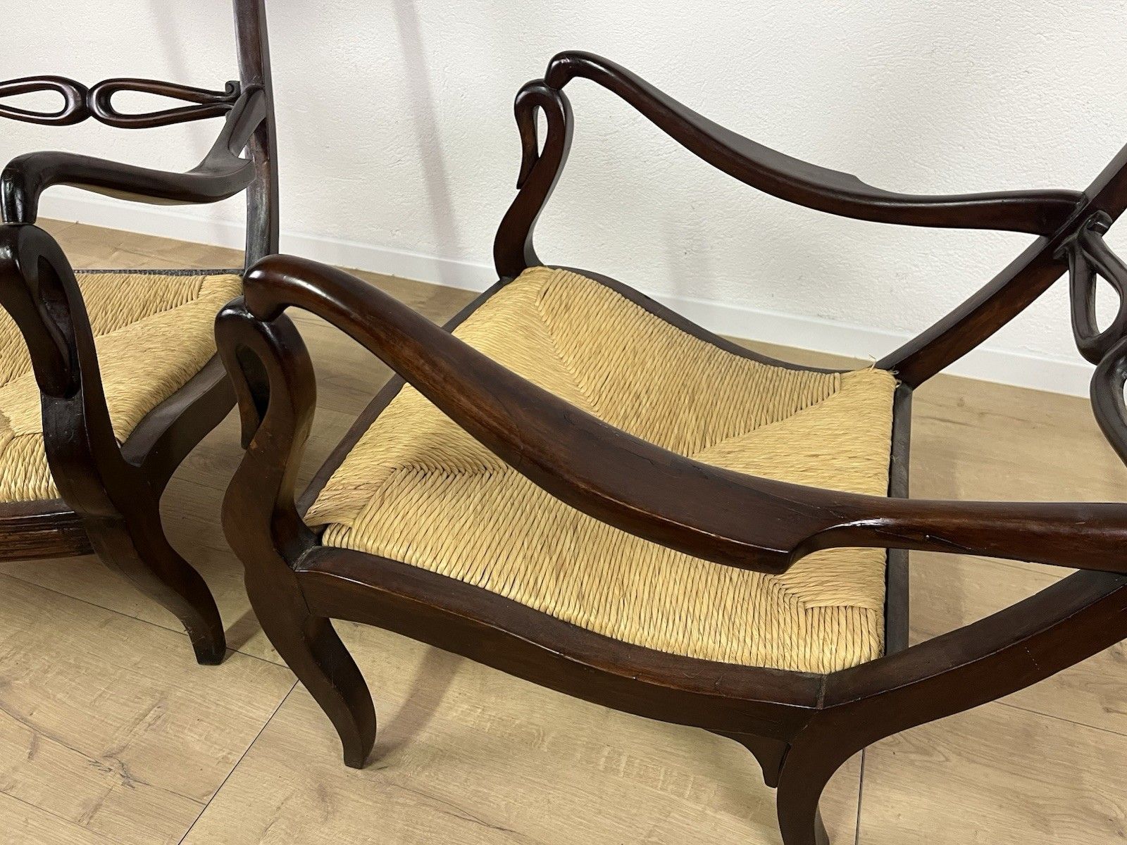 photo furniture Pair Of 40’s Vintage Design Swan Straw Wood Armchairs
