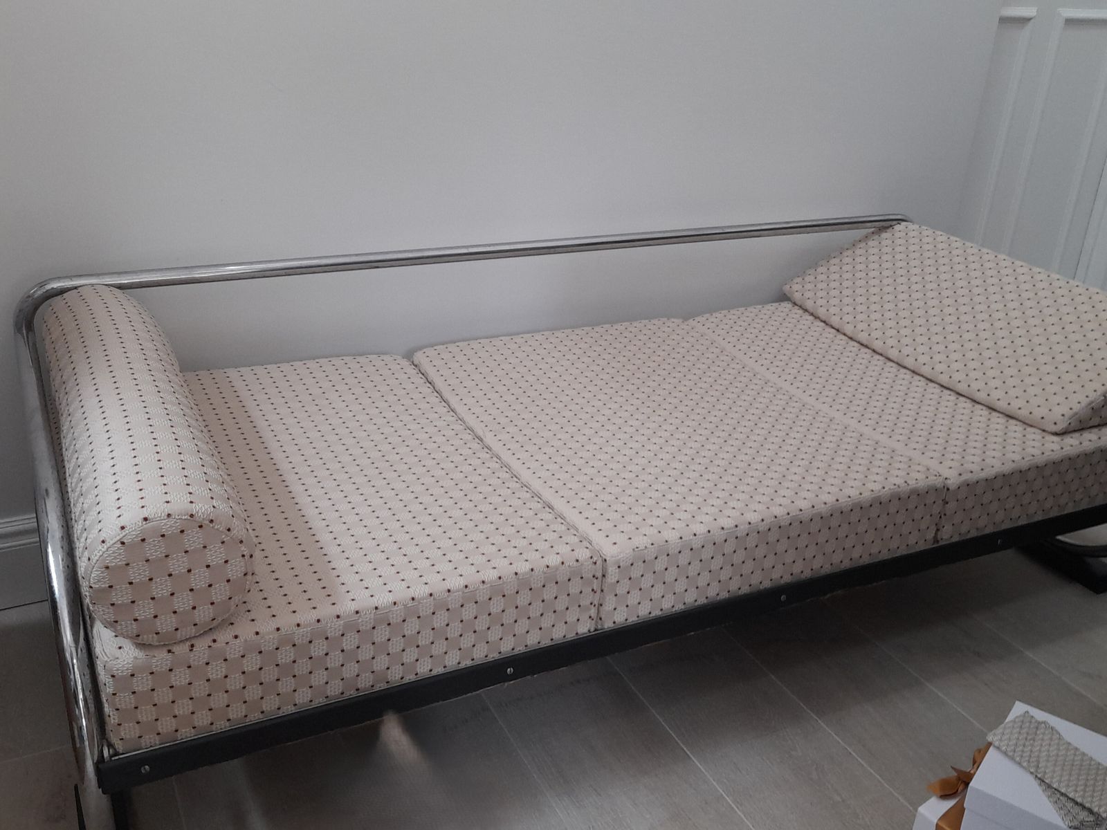 Bauhaus Daybed Sofa In Beige From Hynek Gottwald, 1930 photo furniture