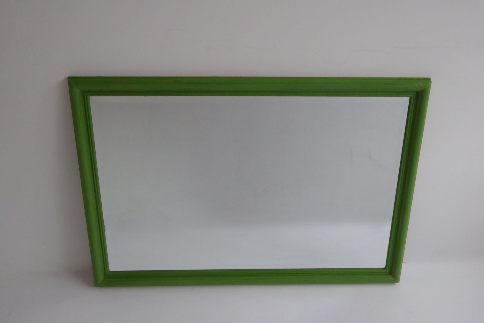 Antique Wall Mount Beveled Mirror With Painted Oak Frame photo Home Decor