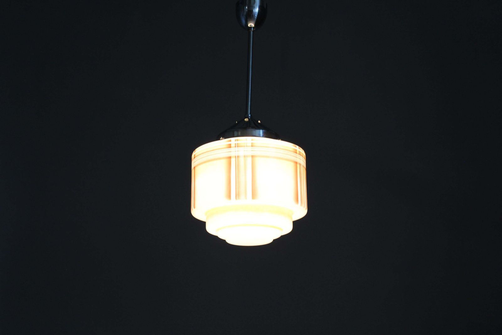 photo vinterior 1930s Napako Art Deco Pendant Light In Chrome And Glass, Restored, New Wiring