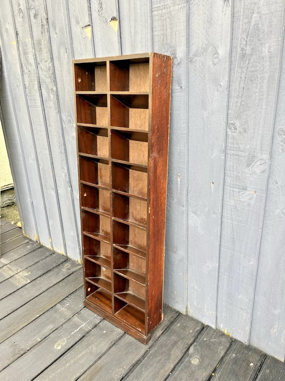 photo furniture Vintage Wooden Pigeon 18 Hole Storage Rack Wall Unit Shelf Shop Display Cabinet