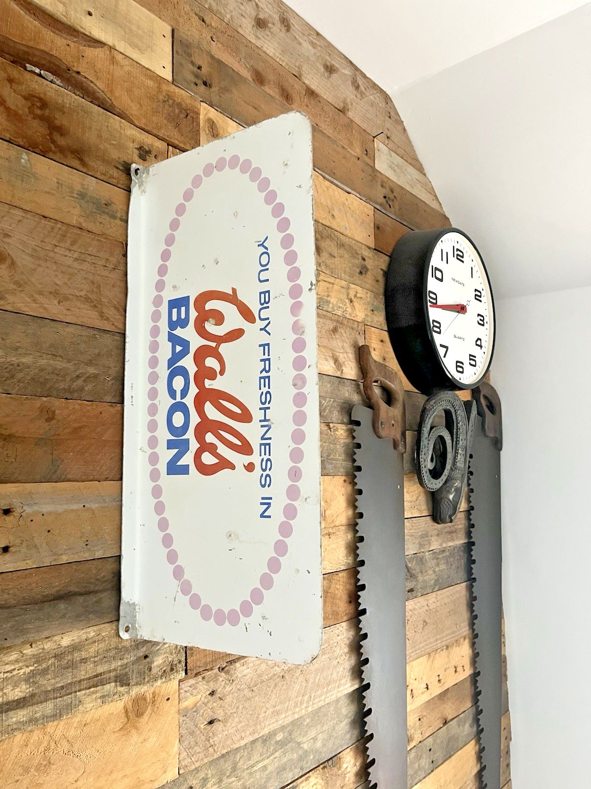 Rare Vintage Walls Bacon Not Ice Cream Metal Wall Flange Shop Butchers Sign 80's photo vinterior