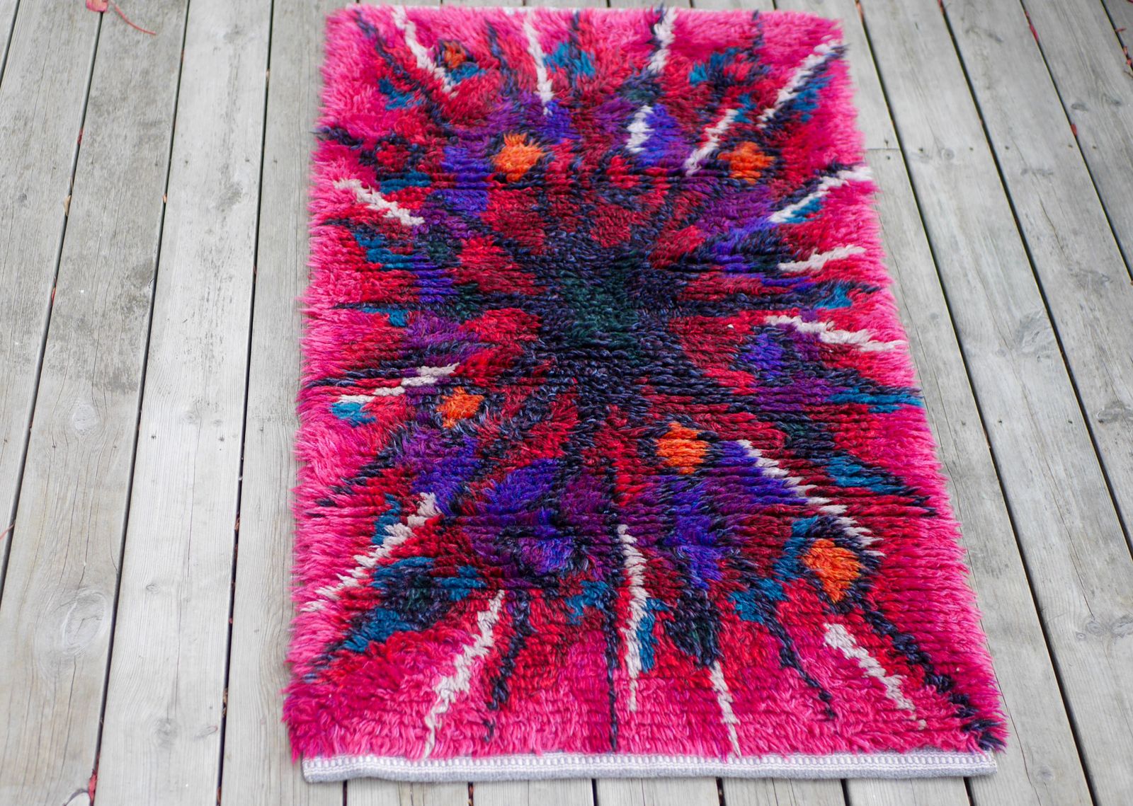 photo for sale Vintage Swedish Tibet Rya Rug With Flower By Ingrid Jagarz For Mark Rya, 1960s