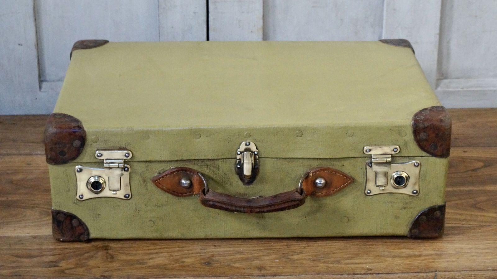 Vintage Pukka Military Wwii Demob Case photo furniture