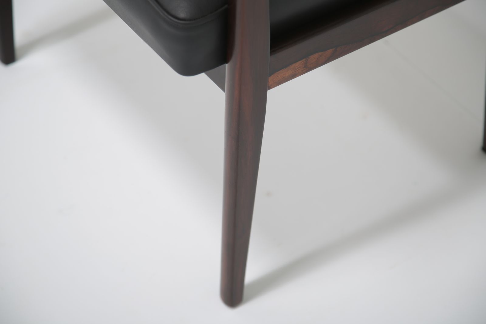 Vintage Rosewood And Black Leather Armchair By Karl Erik Ekselius For Joc Vetlanda, 1960s photo vinterior