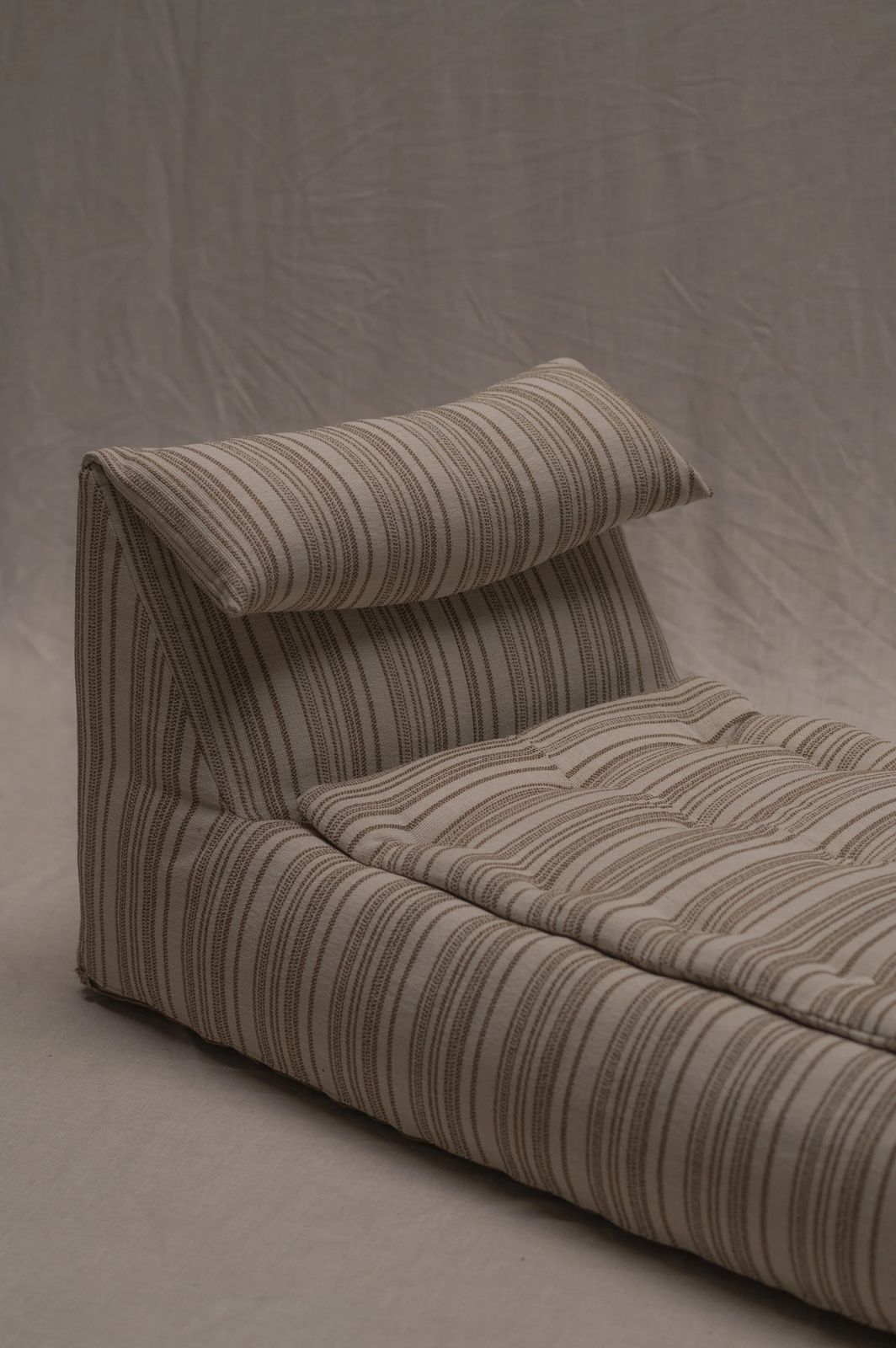 ‘Bambole’ Daybed By Mario Bellini For B&B Italia photo vinterior