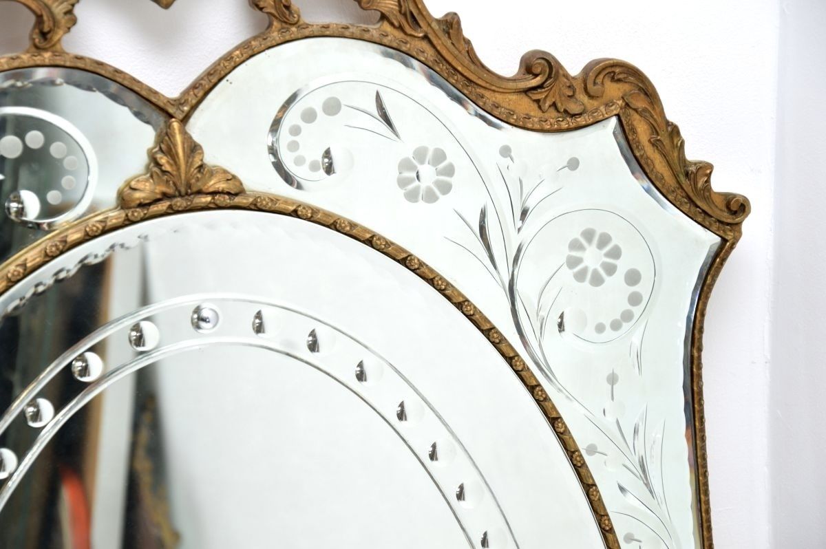 photo furniture Antique Italian Venetian Murano Glass Mirror