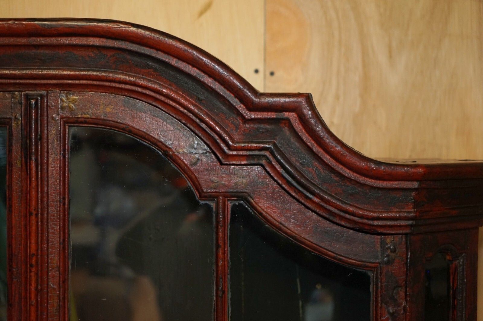 photo vintage Exquisite Antique 18th Century Chinese Chinoiserie 1780 China Cabinet Cupboard