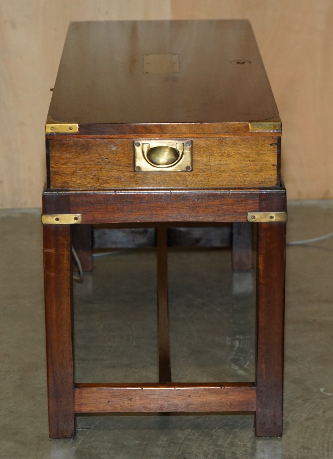 Royal Warrant Military Campaign Dynatron Hfc 65 Record Player Radio Coffee Table photo buy