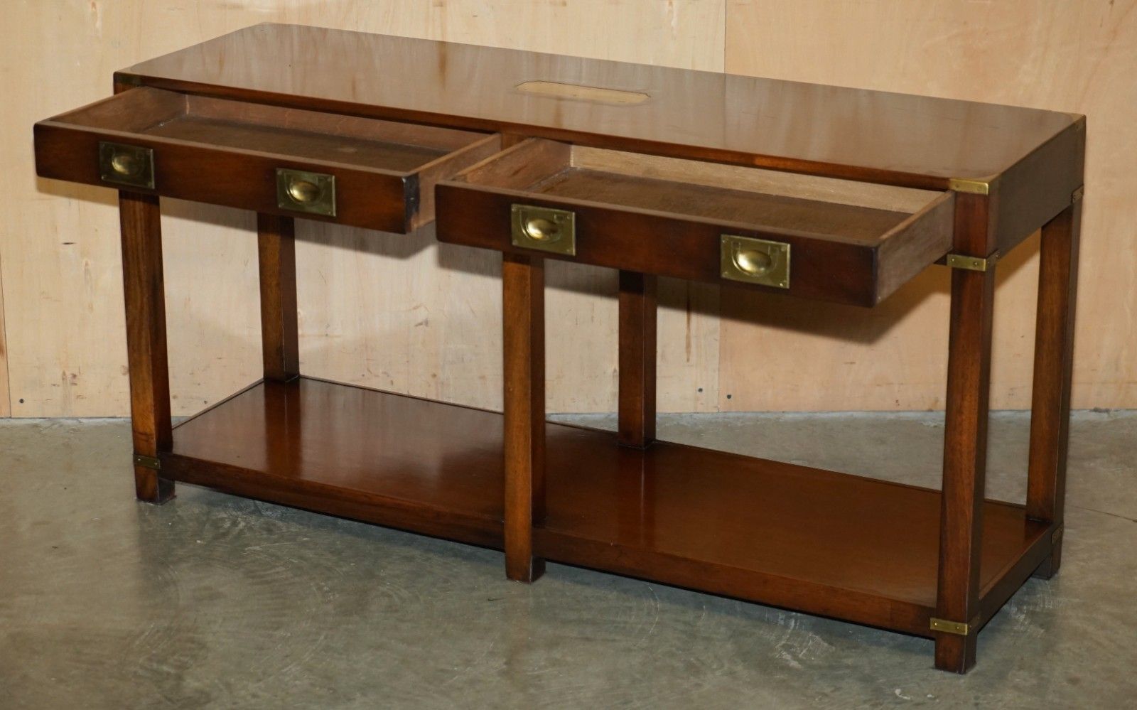 photo vintage Stunning Harrods London Kennedy Twin Drawer Military Campaign Console Table