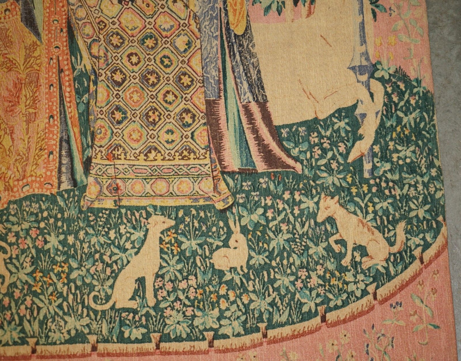 photo vinterior Mid Century Lady & The Unicorn Paris Made Tapestry With Old French Label Reverse
