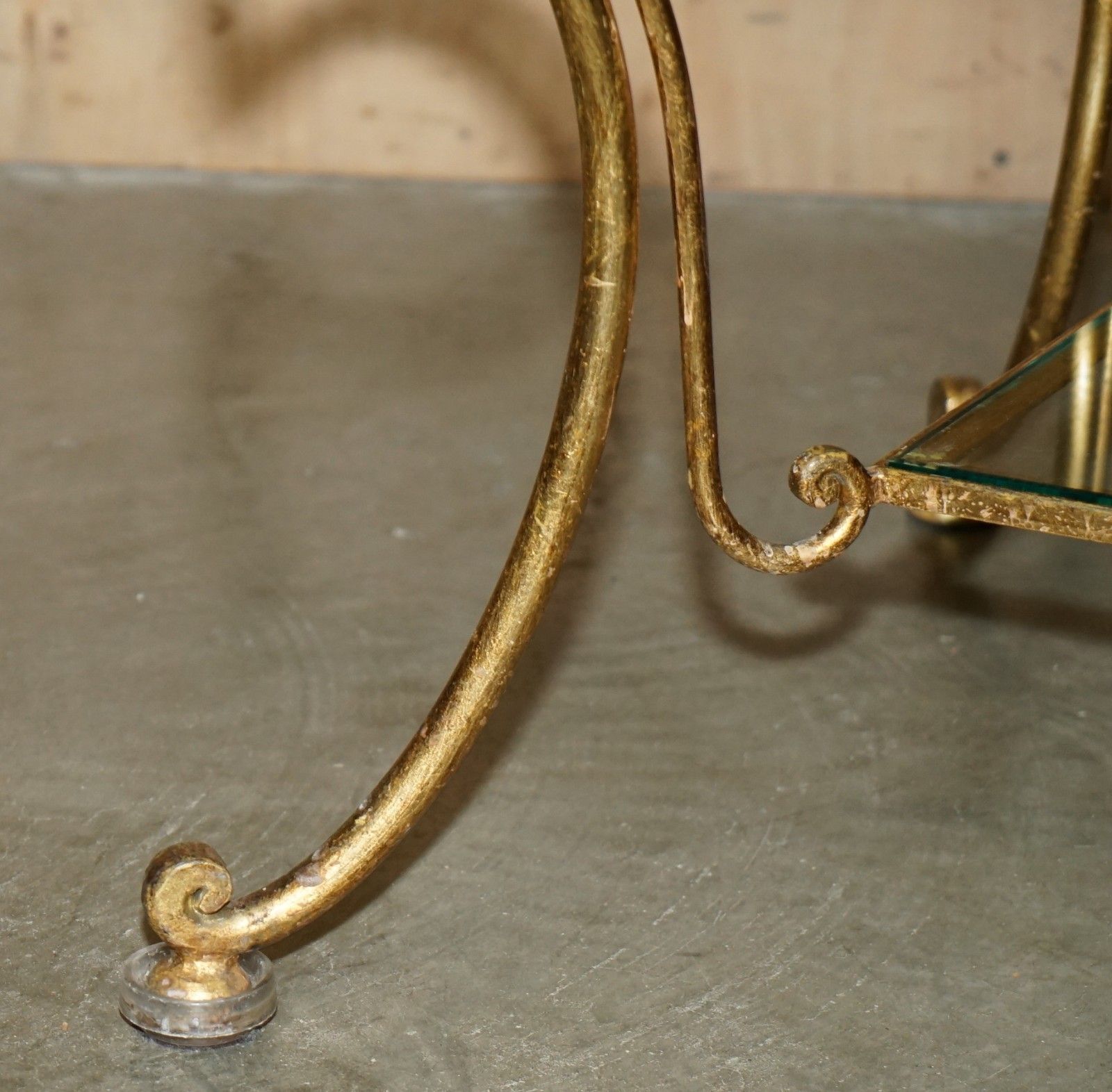 photo furniture Stunning Mid Century Modern Glass & Gold Leaf Brass Centre Or Large Side Table