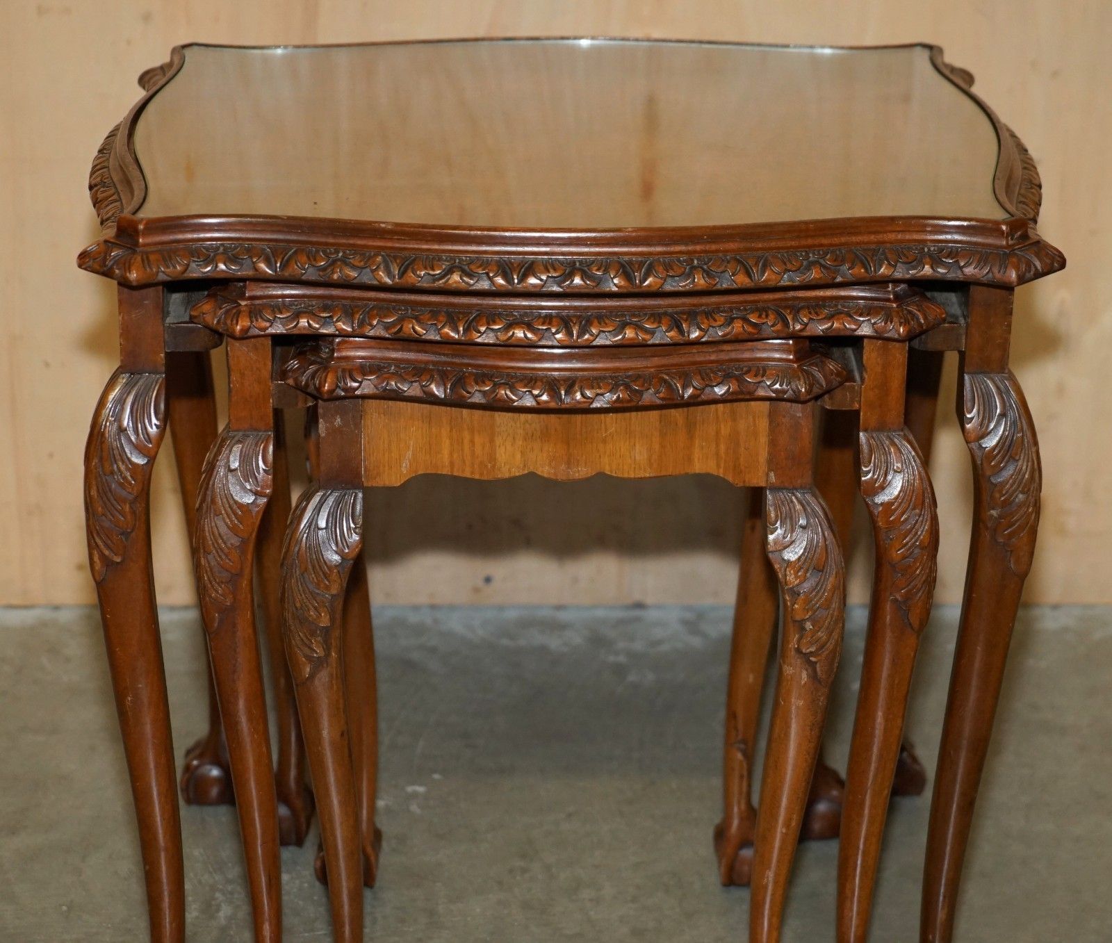 Lovely Vintage Nest Of Three Burr Walnut Claw & Ball Feet Side End Wine Tables photo 1250.0