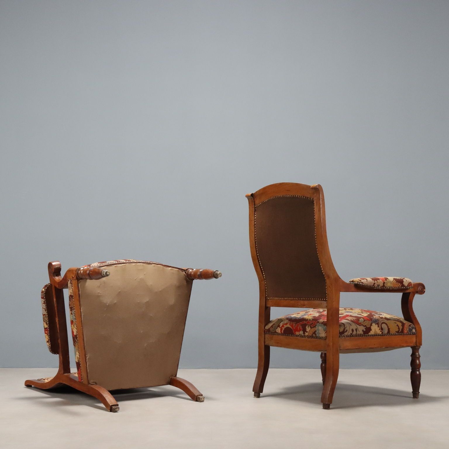 photo furniture Antique Armchairs Walnut Maple Fabric Italy Late XIX Century