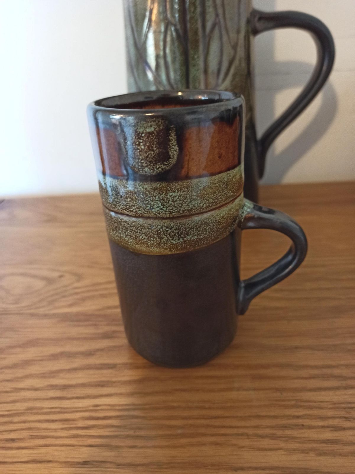 Home Decor Coffee Pot And 6 Cups. Studio Pottery. Good Condition. photo
