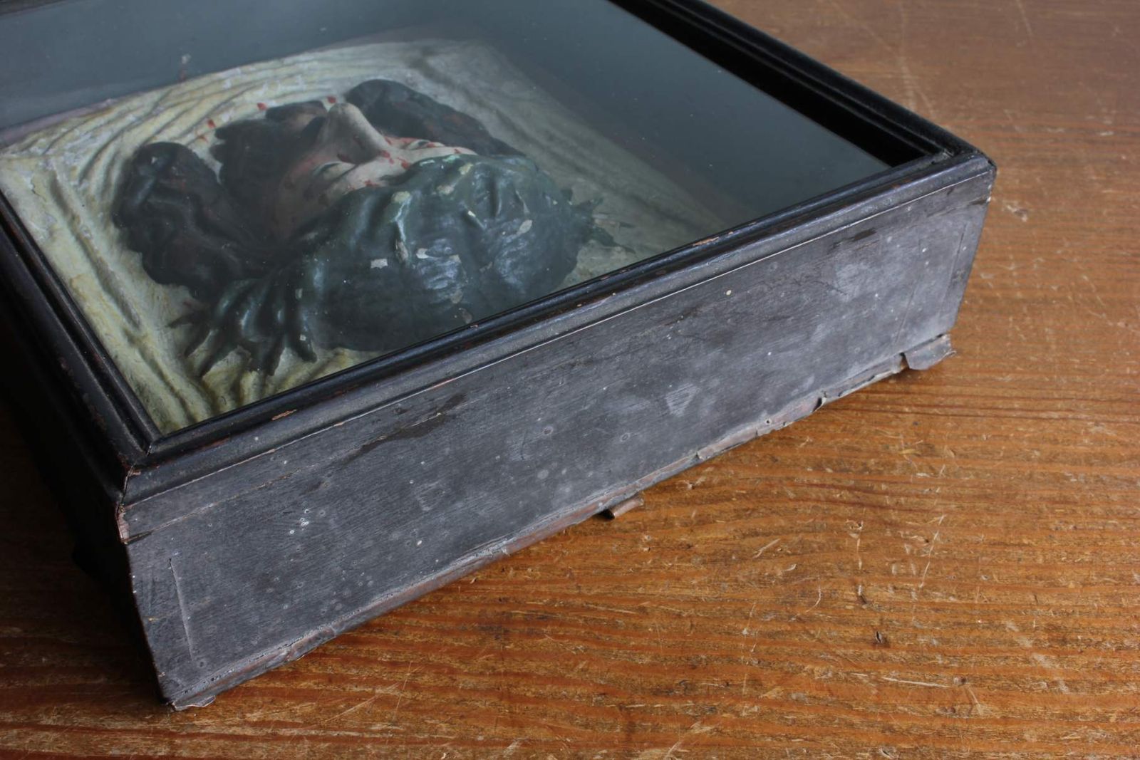 Antique Jesus Christ Veil Of Veronica. Papier Mache Display Case. 1800s. photo vinterior