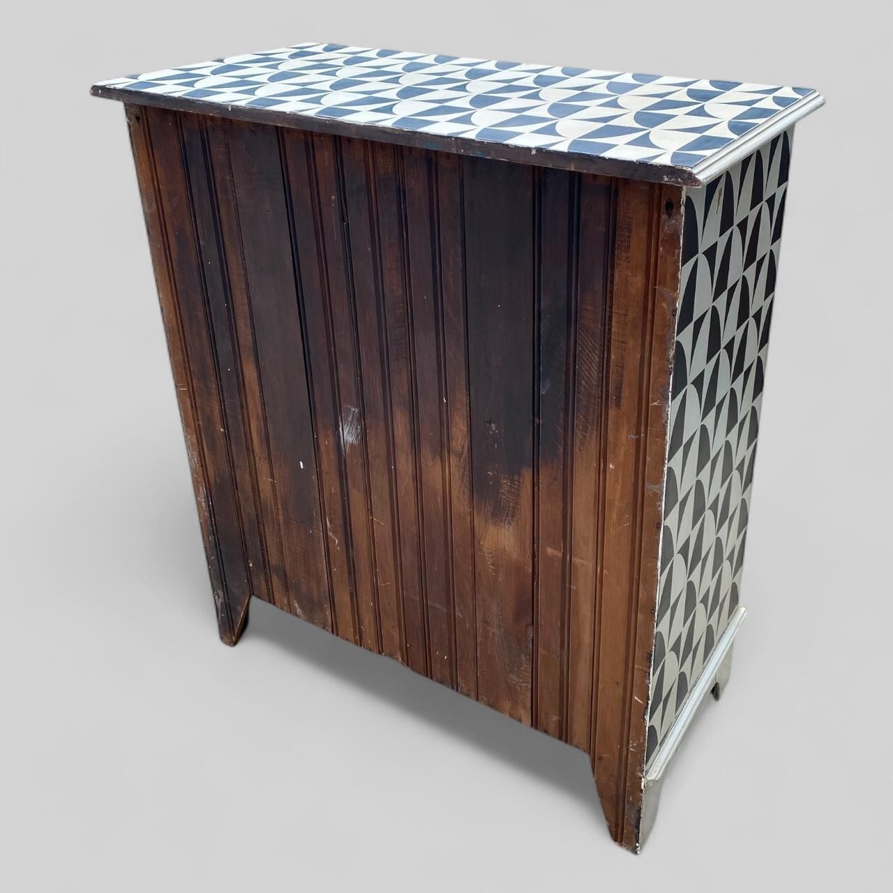 500.0 Antique Painted Geometric Chest Of Drawers photo
