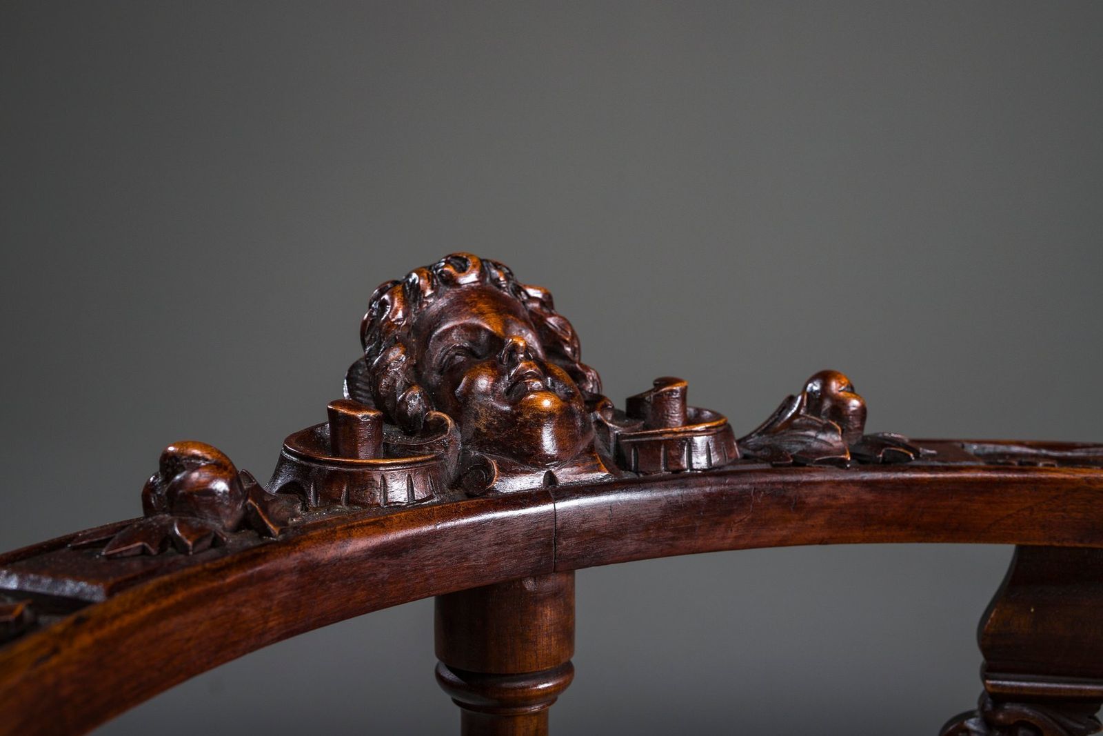 photo vinterior 19th Century Italian Renaissance Style Carved Walnut Corner Chairs, Set Of 2