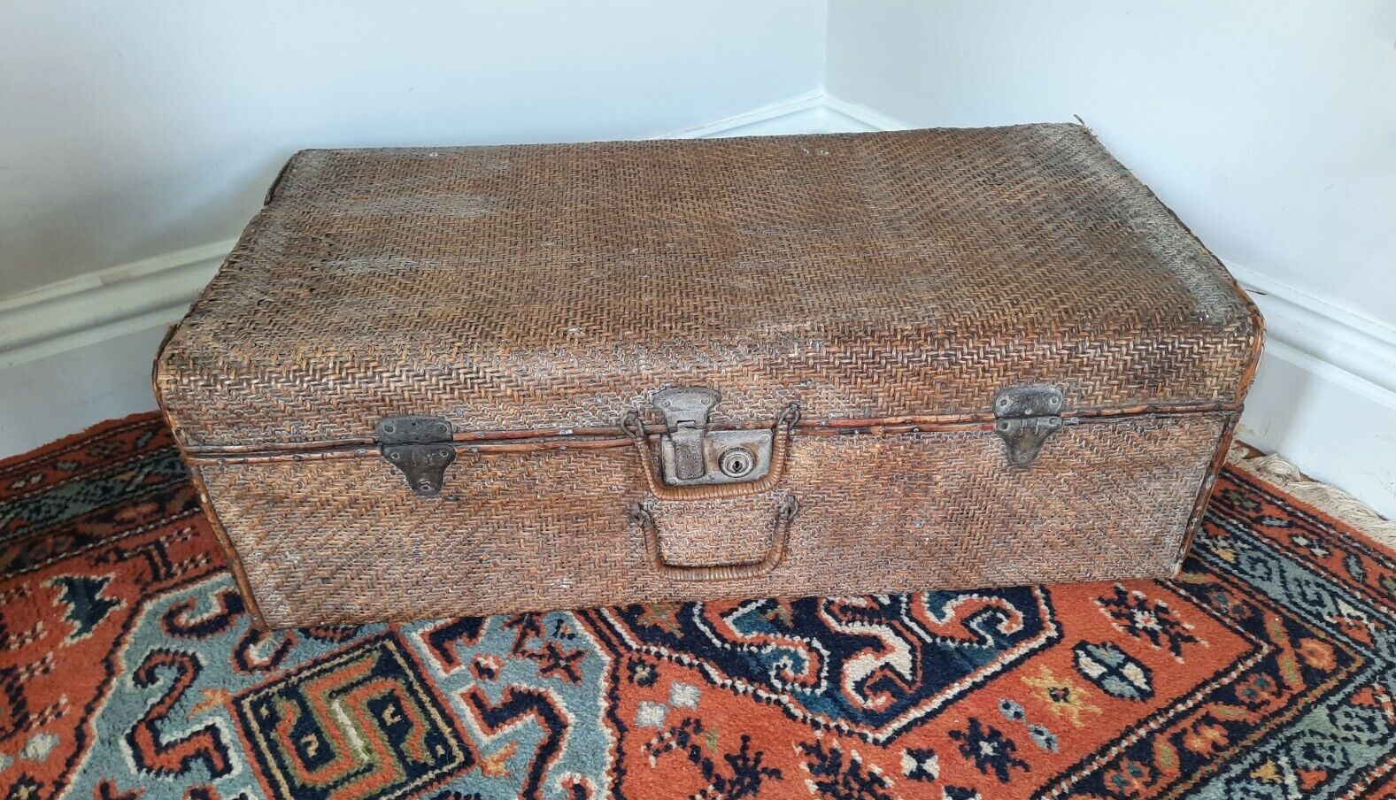 Antique Woven Rattan Suitcase Wooden Base Rustic Luggage Storage Prop Box