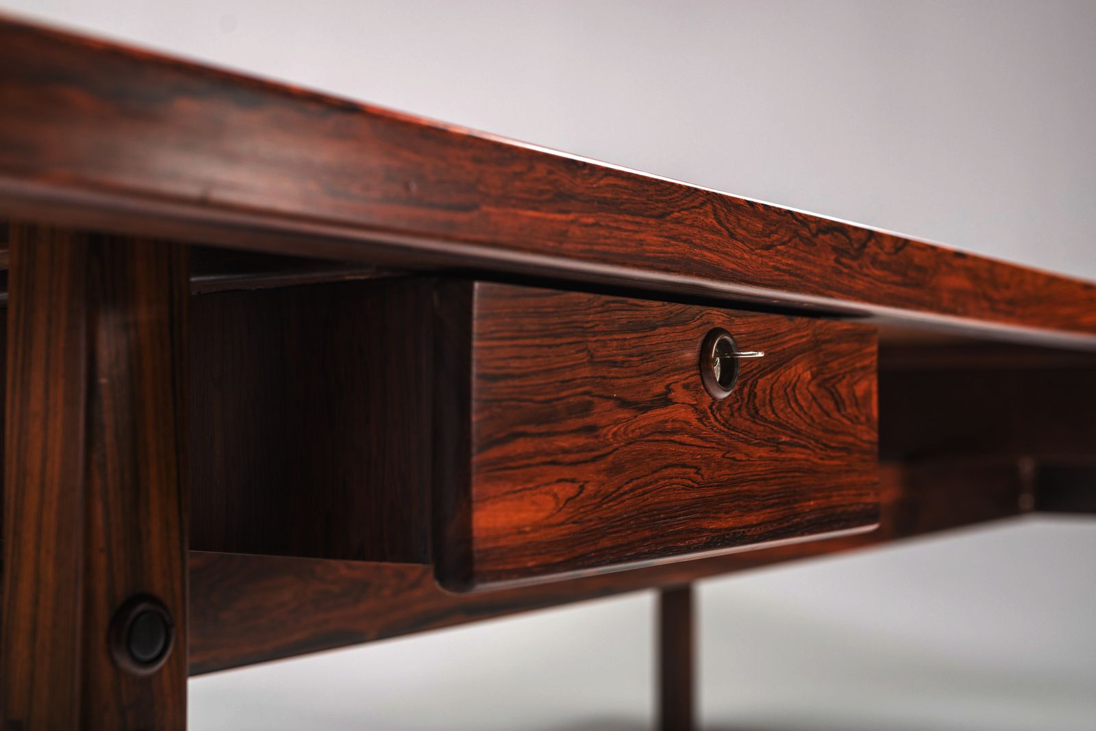 Furniture Itamaraty Desk By Sergio Rodrigues For Oca, 1960s photo