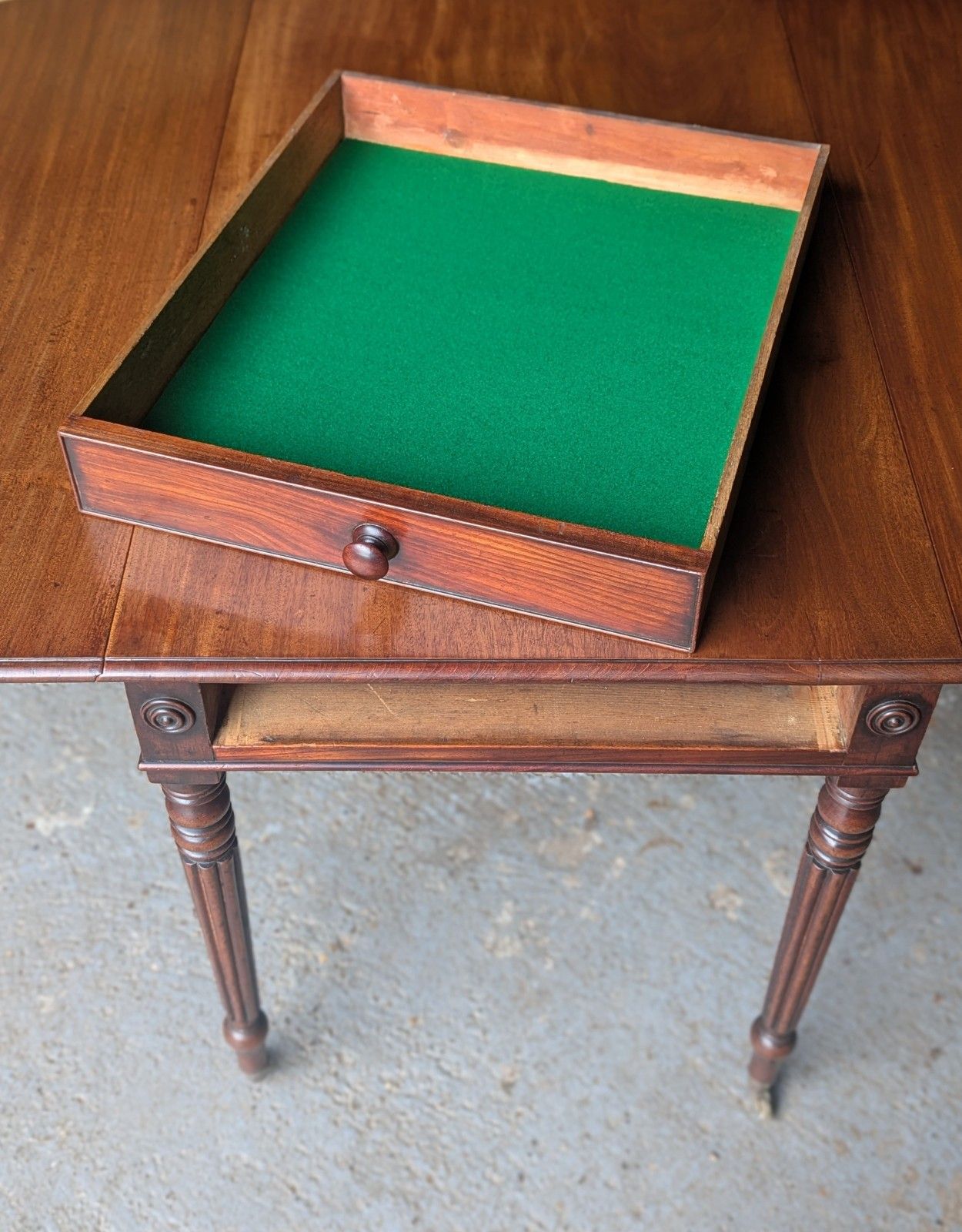 Antique Regency Mahogany Drop Leaf Pembroke Table (Delivery Available) photo 440.0