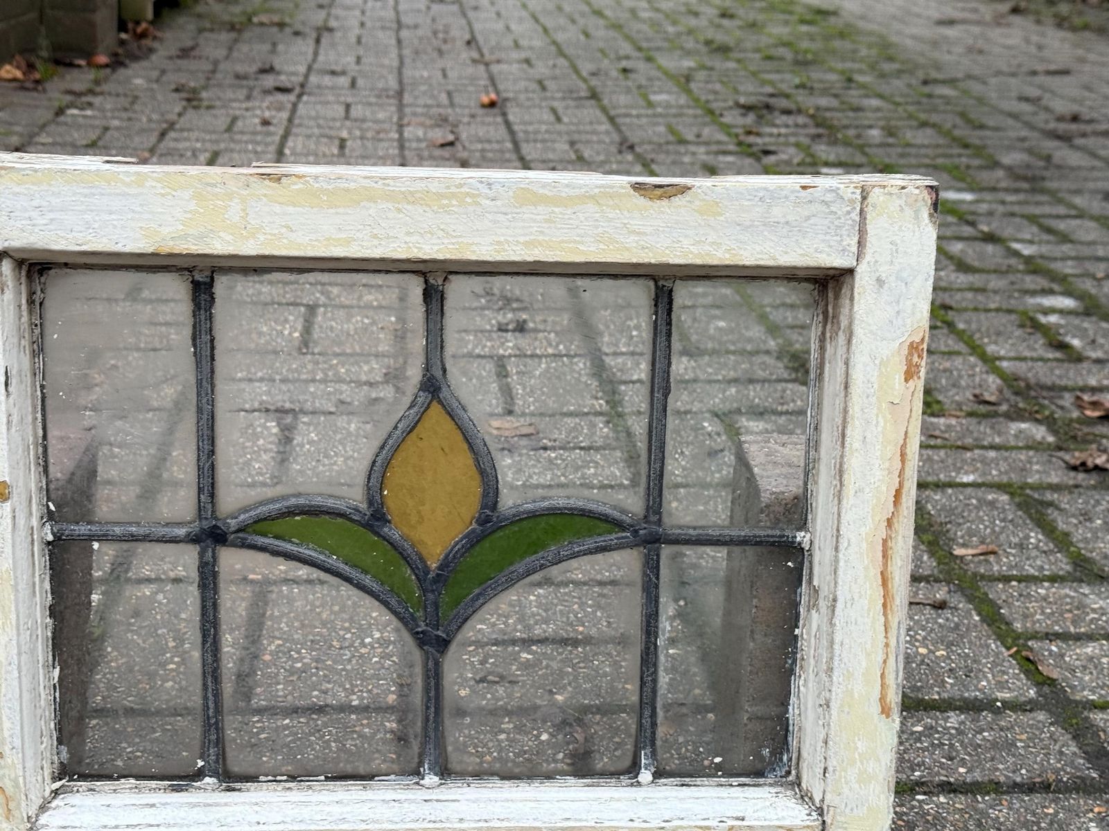 Original 1930s Art Deco Stained Glass Tulip Green And Red Design Window Panel photo vintage